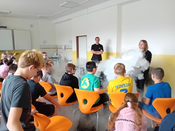 Úžasné divadlo fyziky (Údif)